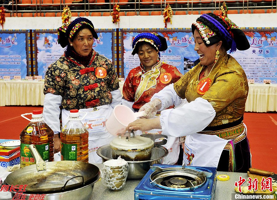 四川理县举办藏羌民间美食烹饪决赛