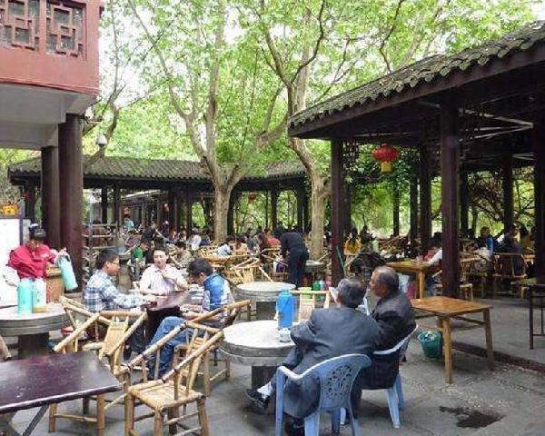 全国餐饮人都跑去学产品，可为什么成都鲜有餐饮大品牌？