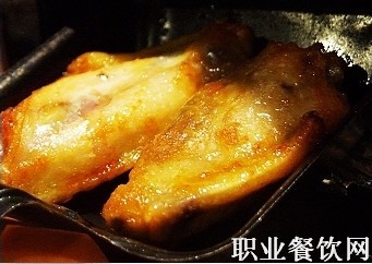 上海滩第一烧烤 烤19年月入30W 食品致富经 故事 